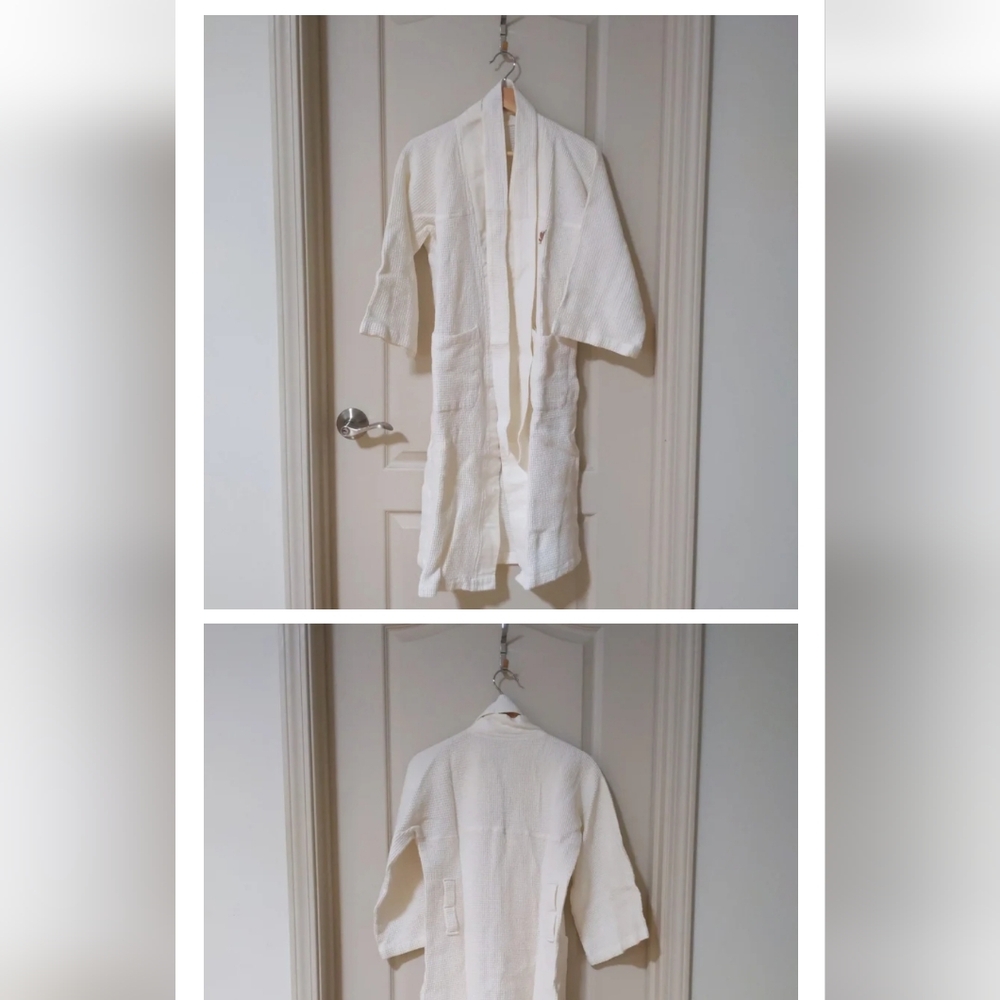 Waffle Knit Spa Robe - Picture 2 of 5